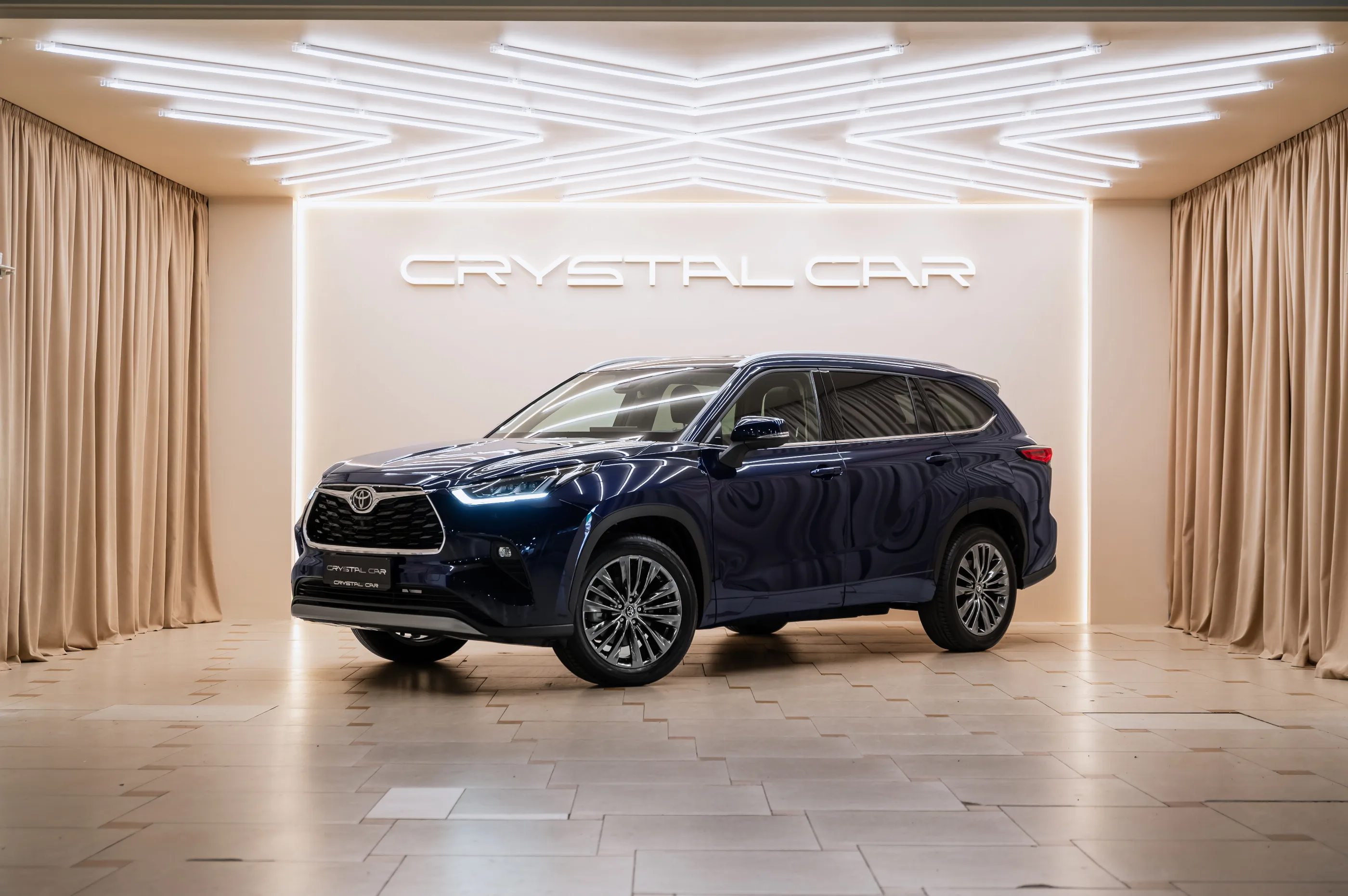 Toyota Highlander 2.0 4WD AT (248 л.с), 2026
