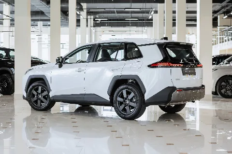 Toyota RAV4 2.0 4WD CVT (171 л.с.), 2026 — фото 4