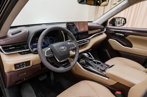 Toyota Highlander 2.0 AT (248 л.с.) 4WD, 2026 — фото 19