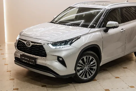 Toyota Highlander 2.0 4WD AT (248 л.с), 2026 — фото 10
