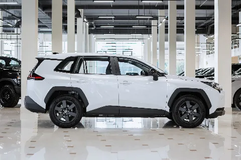 Toyota RAV4 2.0 4WD CVT (171 л.с.), 2026 — фото 6