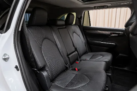 Toyota Highlander 2.0 4WD AT (248 л.с), 2026 — фото 15