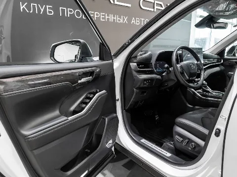 Toyota Highlander 2.0 AT (248 л.с.) 4WD, 2026 — фото 25