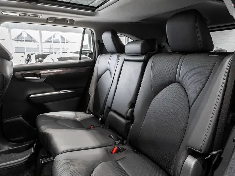Toyota Highlander 2.0 AT (248 л.с.) 4WD, 2026 — фото 23